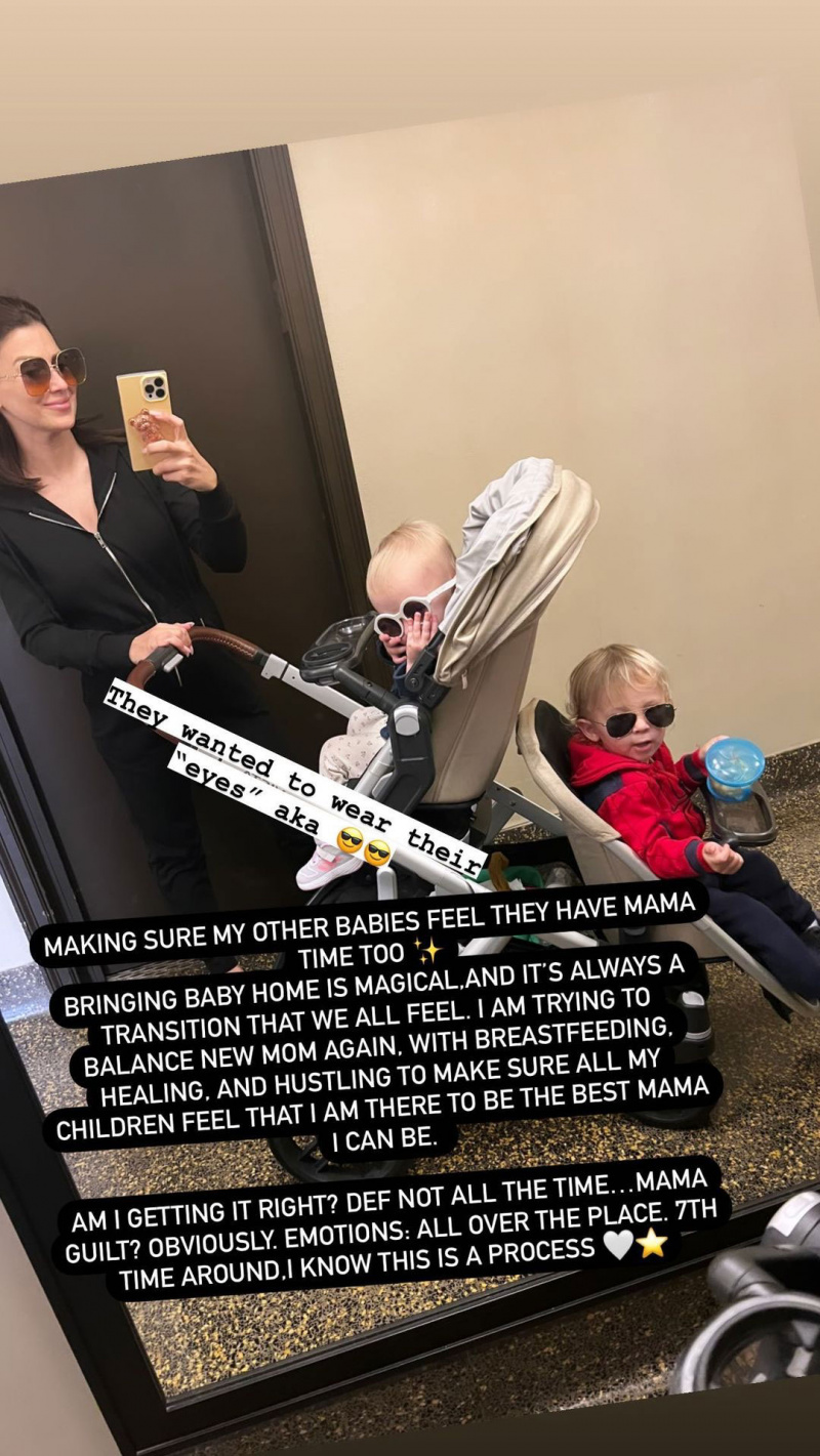 Hilaria Baldwin har mor skyldfølelse over at bruge tid med alle sine børn efter at have taget imod baby nr. 7