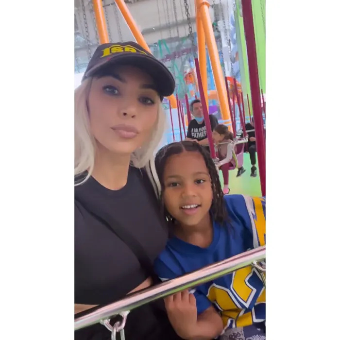 Äiti-poika päivä! Kim Kardashianin Son Saintin suloisimmat valokuvat