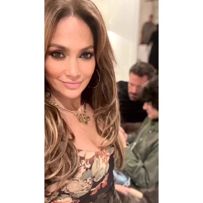 Jennifer Lopez y Ben Affleck pasan su primer Día de Acción de Gracias casados en casa con una familia mezclada