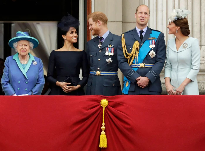 Brian Cox säger att Meghan Markle visste vad hon gav sig in på med kungafamiljen när hon gifte sig med prins Harry 2