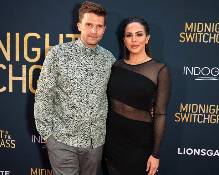 Toms Švarcs saka, ka bijusī sieva Keitija Malonija bija 'briesmonis', kas 'raudāja vilku' visā laulības laikā:'She's Way Better Now'