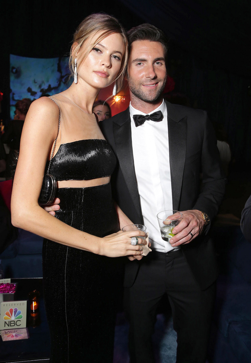Adam Levine har tidigare erkänt fusk före Sumner Stroh Scandal 3 Behati Prinsloo