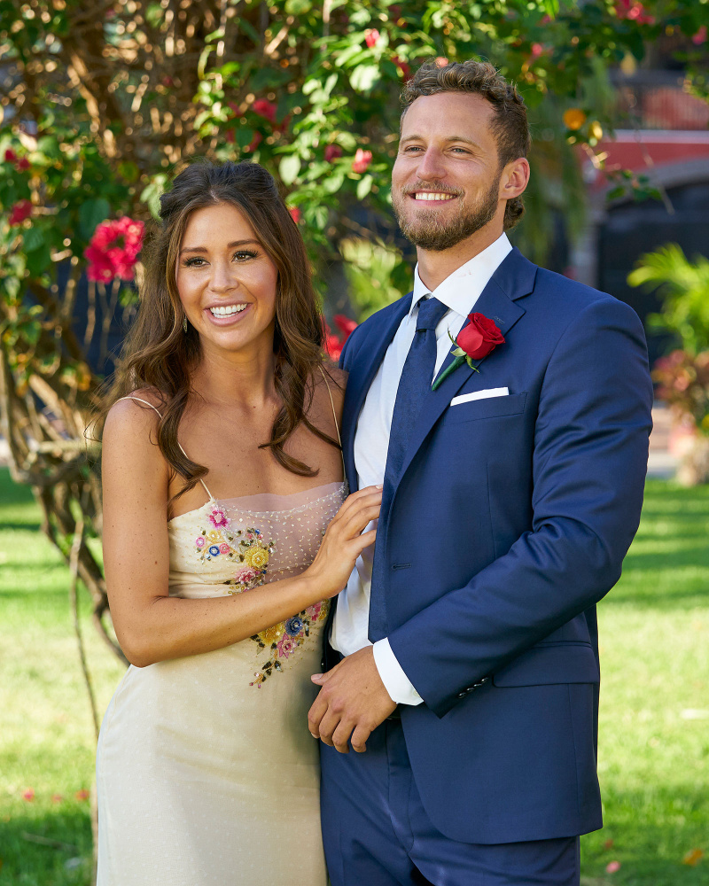 Becca Kufrin jämför Erich Schwer med ex Garrett Yrigoyen i Blackface Controversy 3