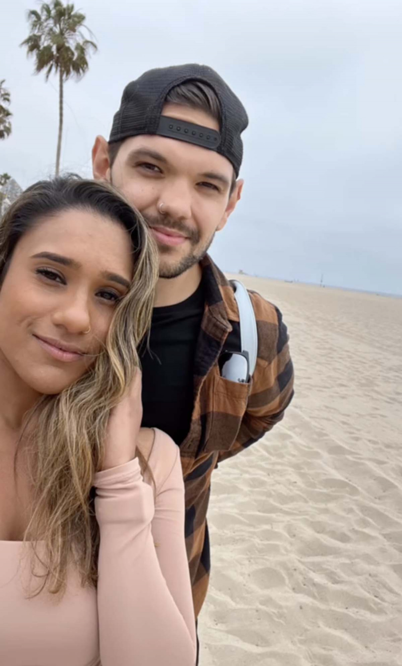 爱情是盲目的's Deepti Vempati Breaks Silence After Kyle Abrams Split