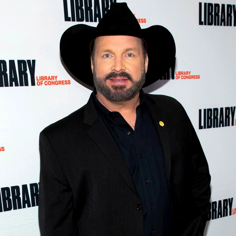 Garth Brooks atvērs izklaides telpu un bāru Nešvilā
