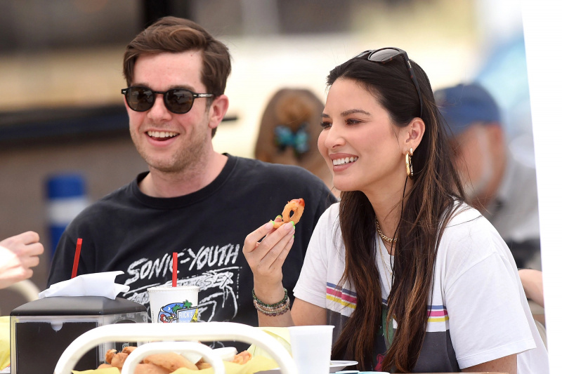 Olivia Munn così colpita dalla nuova fiamma John Mulaney 04 Appuntamento a pranzo