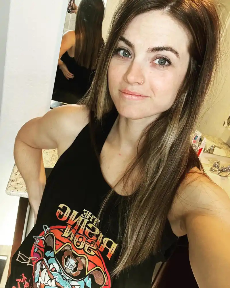 Sara Lee umrla pri 30: Športniki WWE in več zvezdnikov se poklonijo