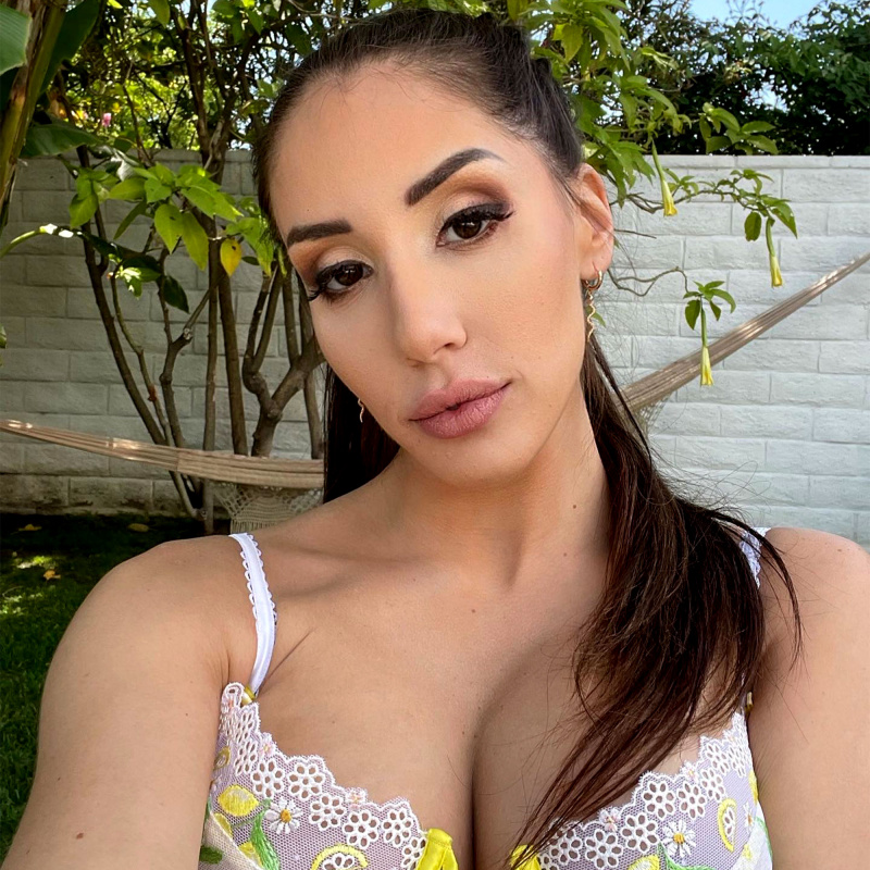 Naomi Ross kimdir? Twitch Yayıncısı Adin Ross'u Tanıyın' Sister