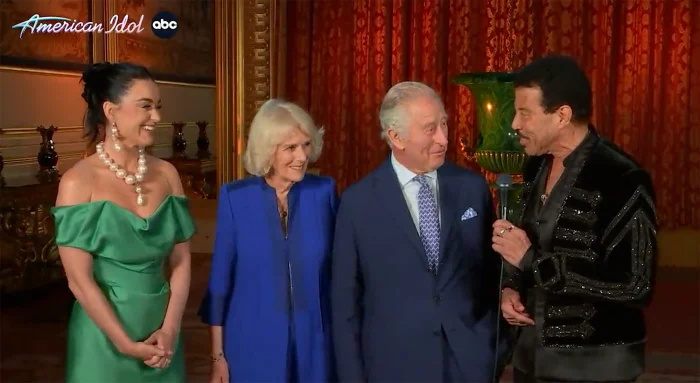 El rey Carlos III y la reina Camila visitan American Idol con Katy Perry y Lionel Richie en el fin de semana de coronación