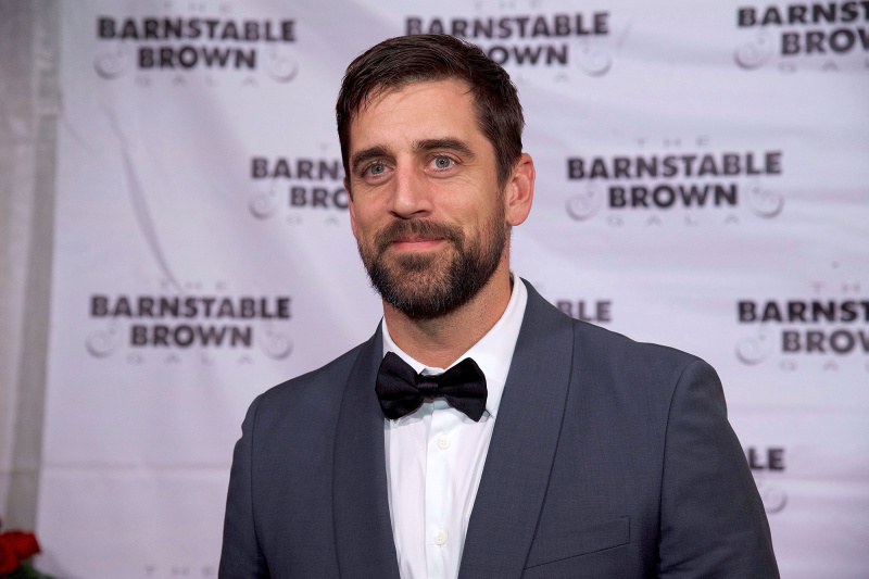 Alergias alegadas Aaron Rodgers COVID-19 Vacina Controvérsia