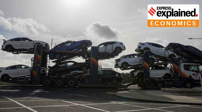 Expliqué: Pourquoi une pénurie mondiale de chipsets étouffe les principaux constructeurs automobiles