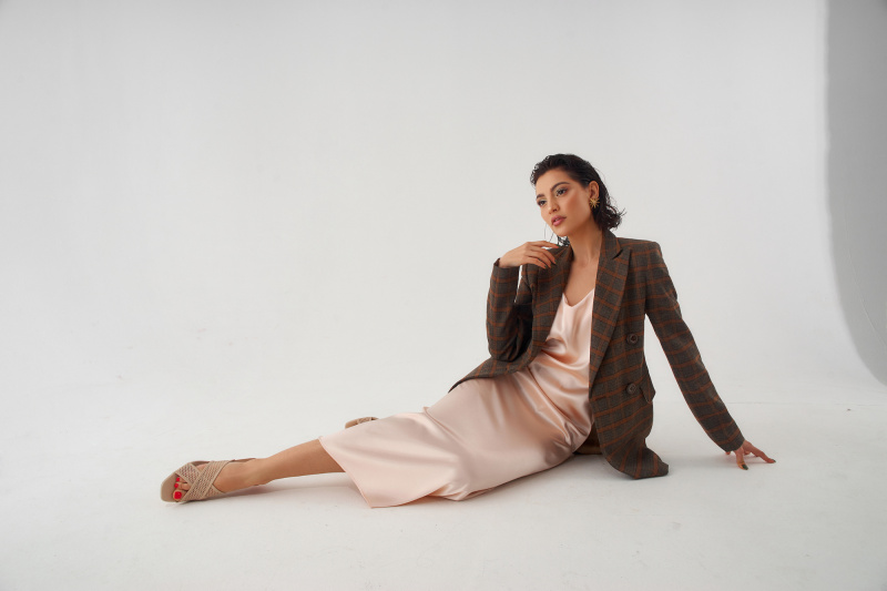 Spring-Slip-Vestido-Stock-Photo