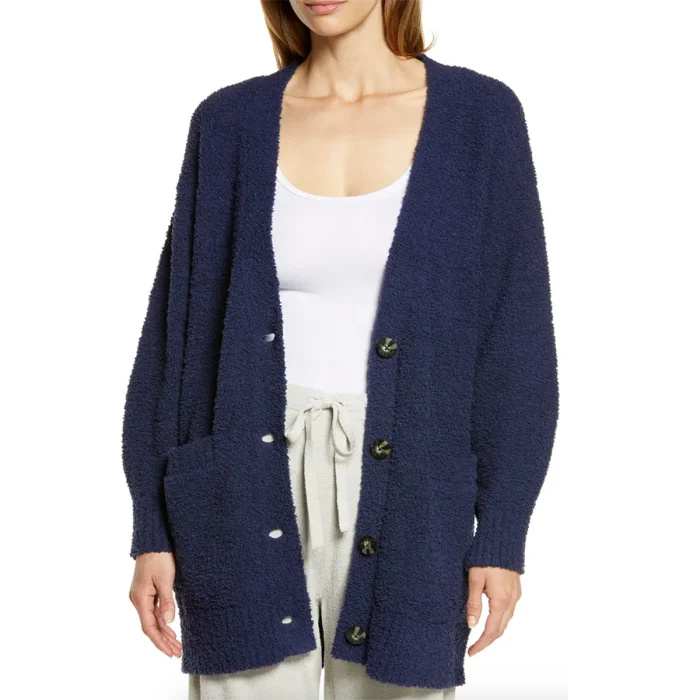 cyber-monday-ugg-deals-neuletakki-villapaita