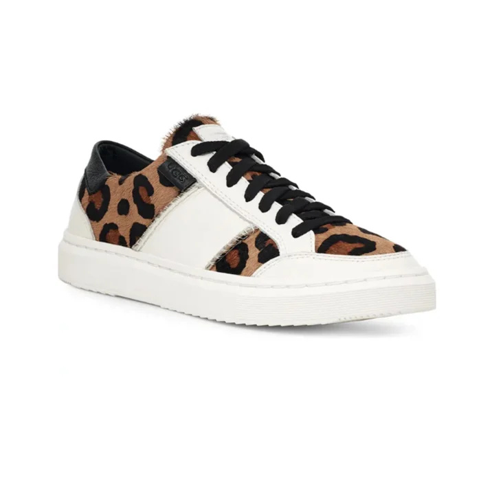cyber-monday-ugg-deals-leopard-lenkkarit