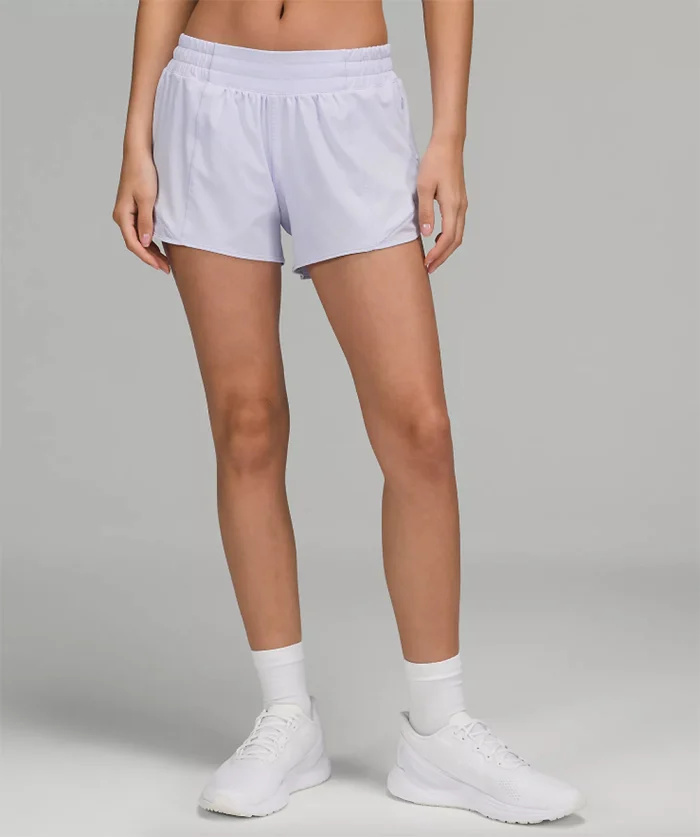 lululemon-shorts-hotty-hot