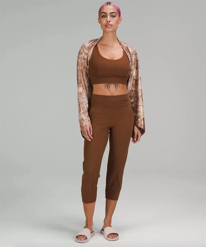 lululemon-muttertagsgeschenke-schal-wrap