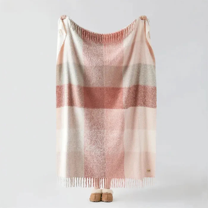 nordstrom-cyber-weekend-regalos-ugg-manta