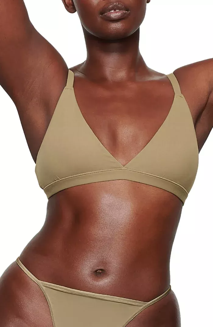 مقشورات bralette