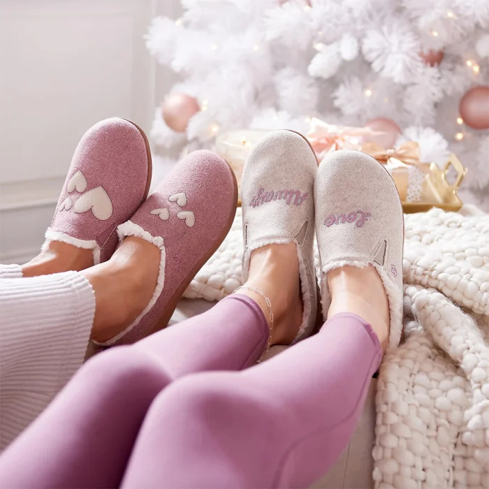   qvc-cozy-čības