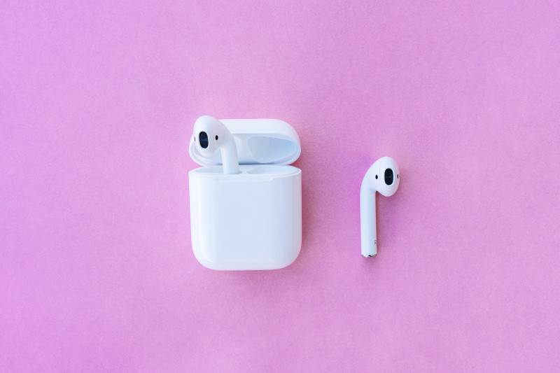 Apple-Airpods